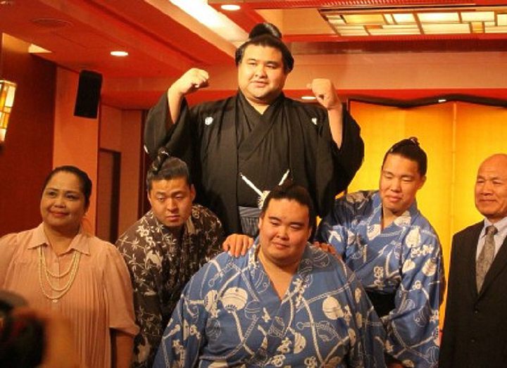 Такаясу присвоено звание озэки