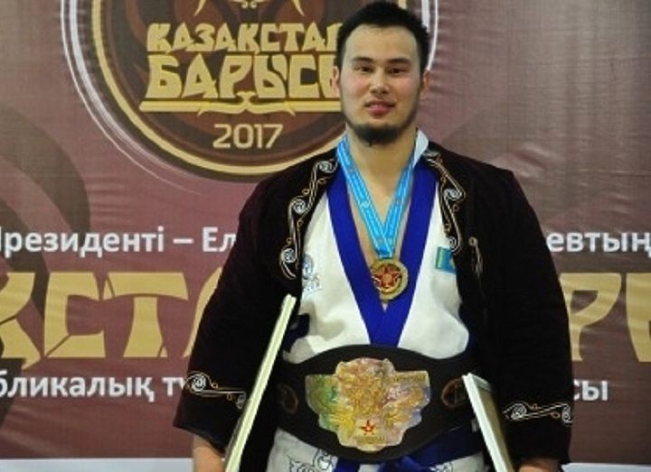 Еламан Ергалиев стал победителем «Казахстан Барысы-2017»