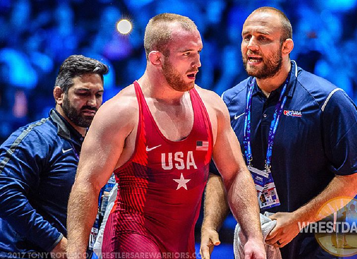 Кайл Снайдер признан лучшим американским борцом недели