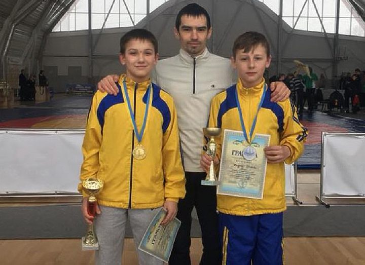 Тернопольские борцы привезли две награды с чемпионата Украины