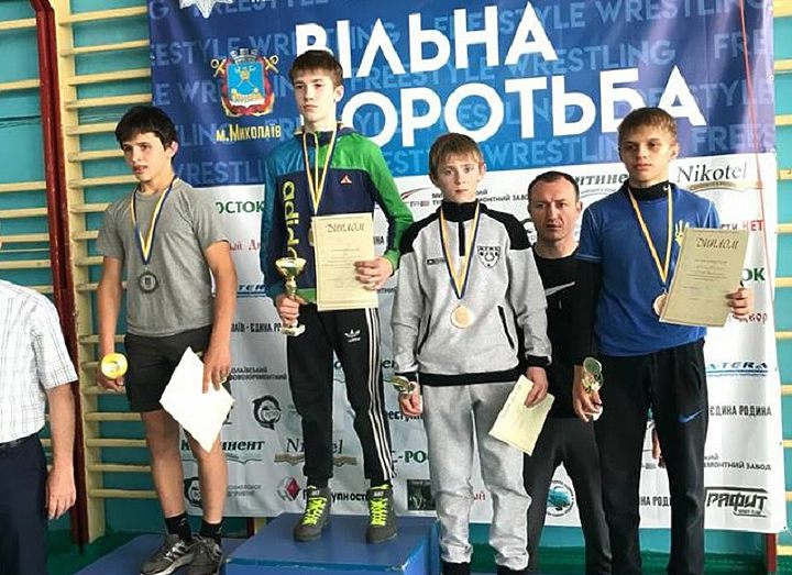 Результаты чемпионата Украины среди юношей и девушек