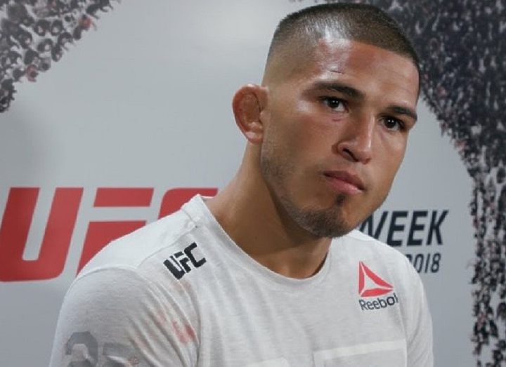 ЭНТОНИ ПЕТТИС: «ОТ БОЯ ЗА ТИТУЛ МЕНЯ ОТДЕЛЯЕТ ОДНА ВПЕЧАТЛЯЮЩАЯ ПОБЕДА»