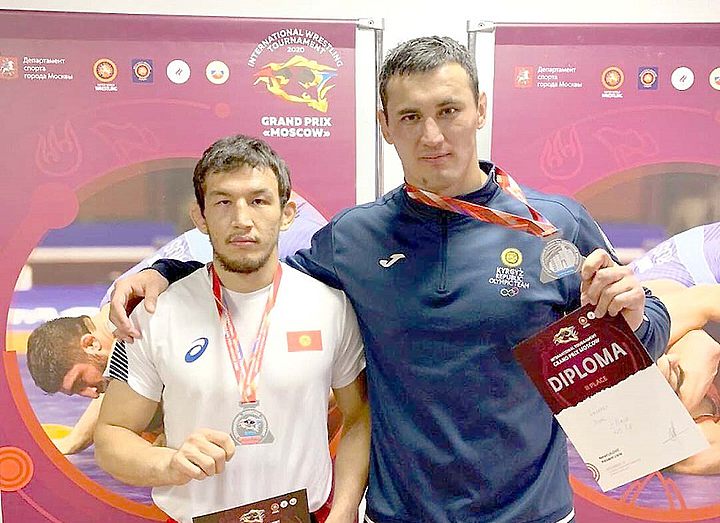 Борец Айаал Лазарев вернулся в большой спорт после почти трехлетнего перерыва