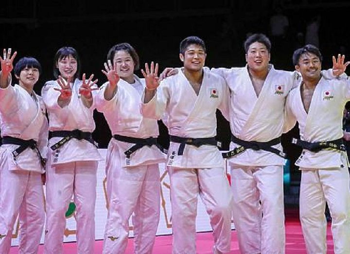 Четвёртая победа сборной Японии на чемпионате мира по дзюдо среди смешанных команд