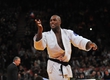 The waitress of the Parisian bar is dismissed for an insult of the champion of OG on judo