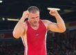 The Estonian wrestler becomes world champion after disqualification of the rival