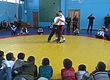 В Туве олимпийского чемпиона по греко-римской борьбе Алексея Мишина удивили юные борцы