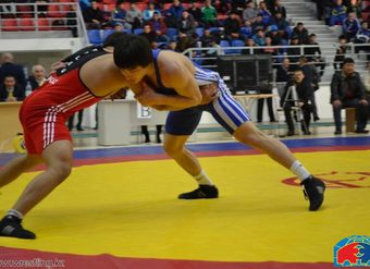 Чемпионат Казахстана по вольной борьбе среди юниоров